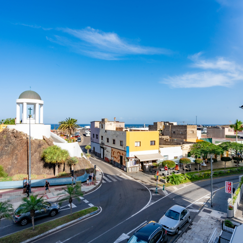ESTUDIO REFORMADO EN PUERTO DE LA CRUZ