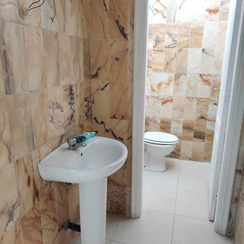 LOCAL COMERCIAL EN PUERTO SANTIAGO