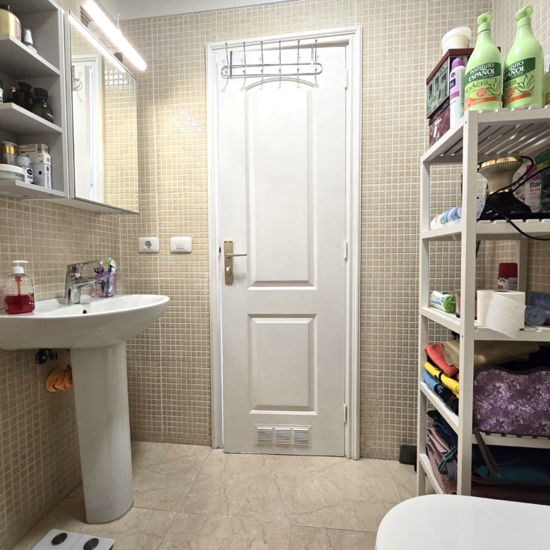 APARTAMENTO IMPECABLE EN CALETILLAS