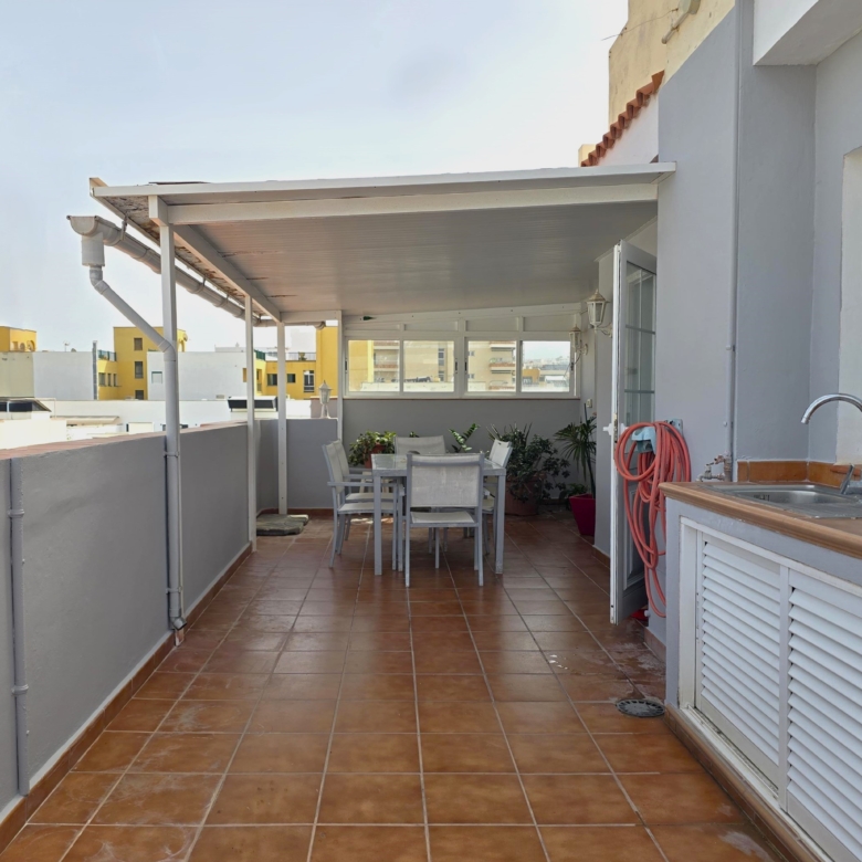 ATICO DUPLEX EN PLAYA JARDIN
