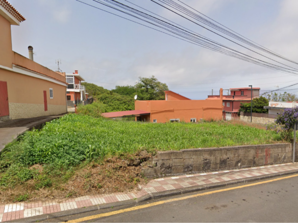 TERRENO URBANO EN RAVELO