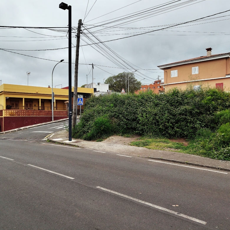 TERRENO URBANO EN RAVELO