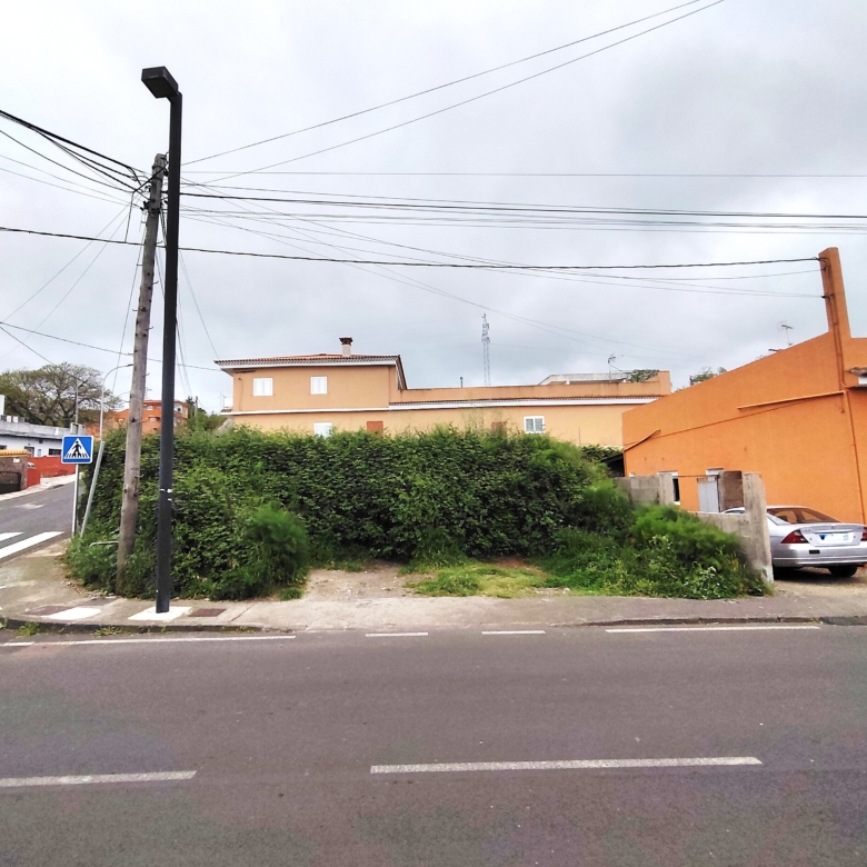 TERRENO URBANO EN RAVELO